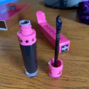 BRAND NEW JSC LIQUID LIPSTICK (WEIRDO)